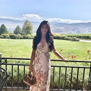 Meet your Posher, Makenzie